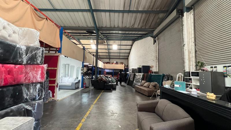 To Let commercial Property for Rent in Killarney Gardens Western Cape